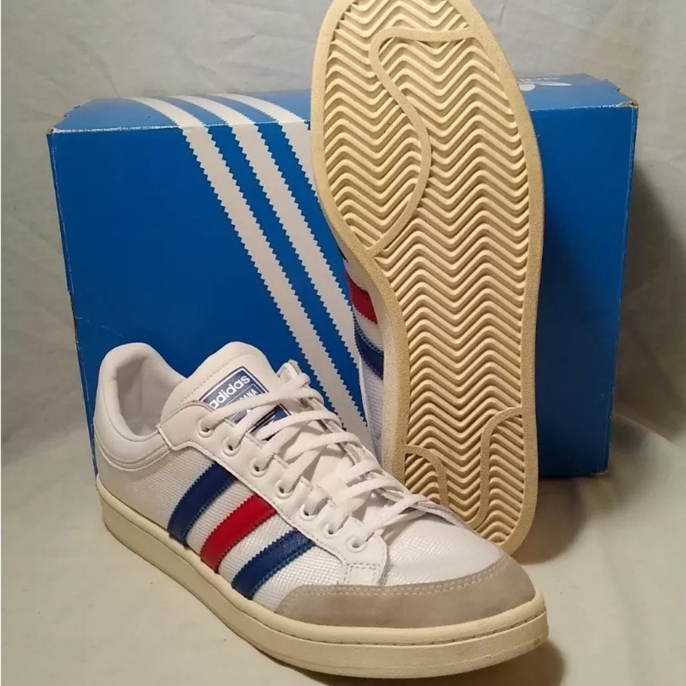 Women’s size 9 Adidas Americana Red White and Blue Sneakers